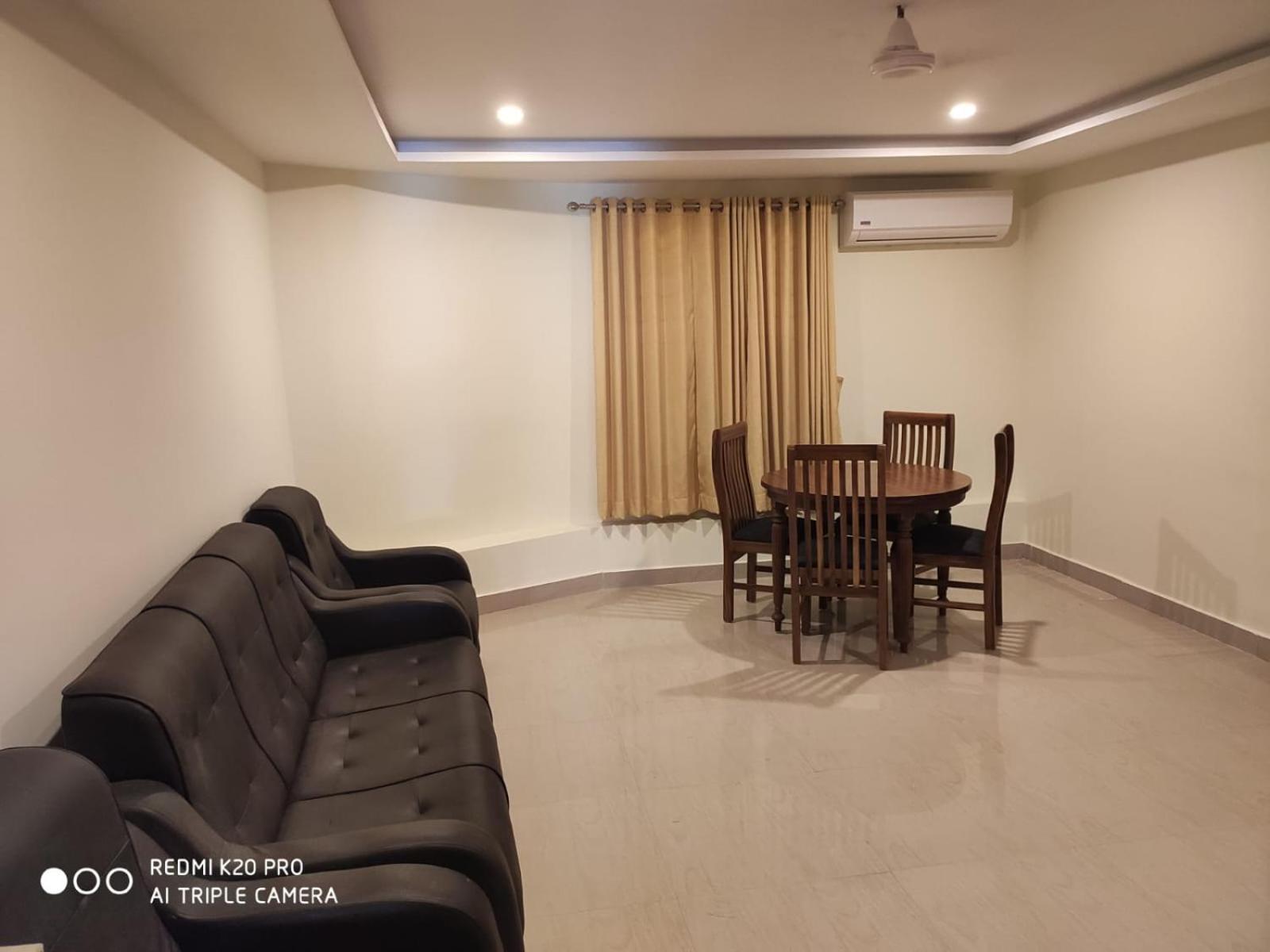 Hotel Sree Gokulam Apartments Guruvāyūr Εξωτερικό φωτογραφία